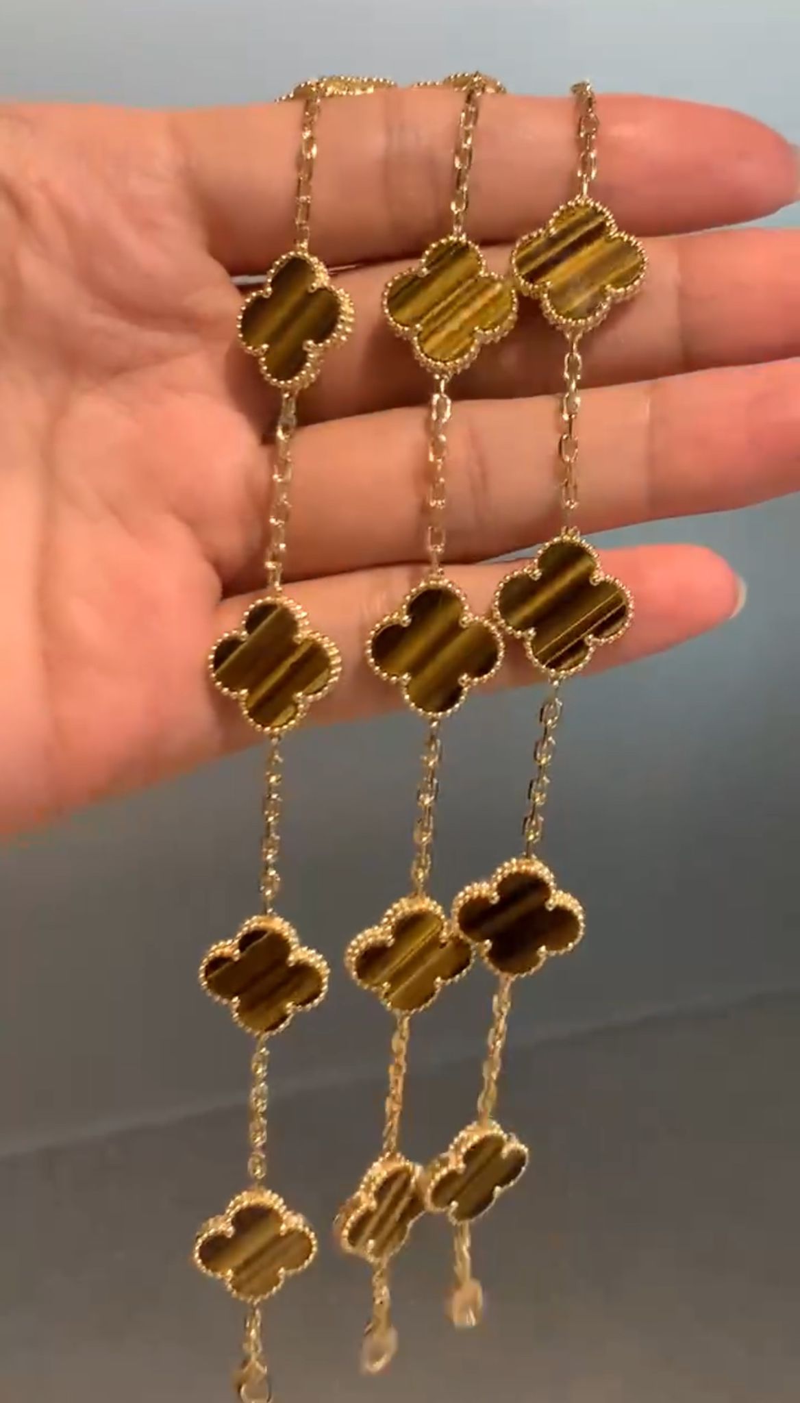 18kt Van Cleef & Arpels Alhambra inspired Bracelet