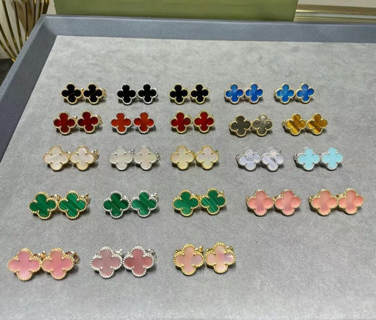 18kt Van Cleef & Arpels Medium Earrings